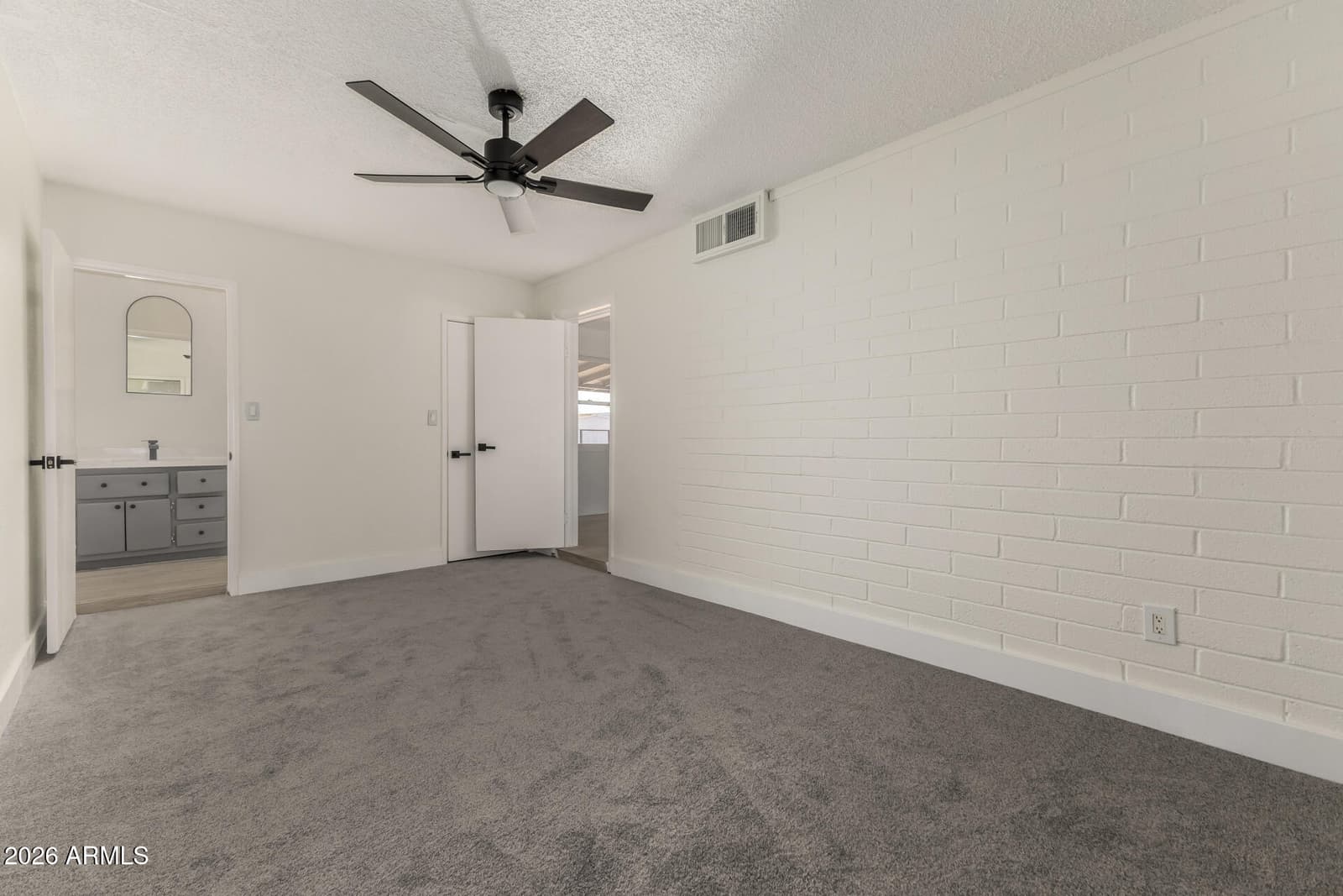 2535 E HARTFORD Avenue, Phoenix, AZ 85032 — photo 16 of 25