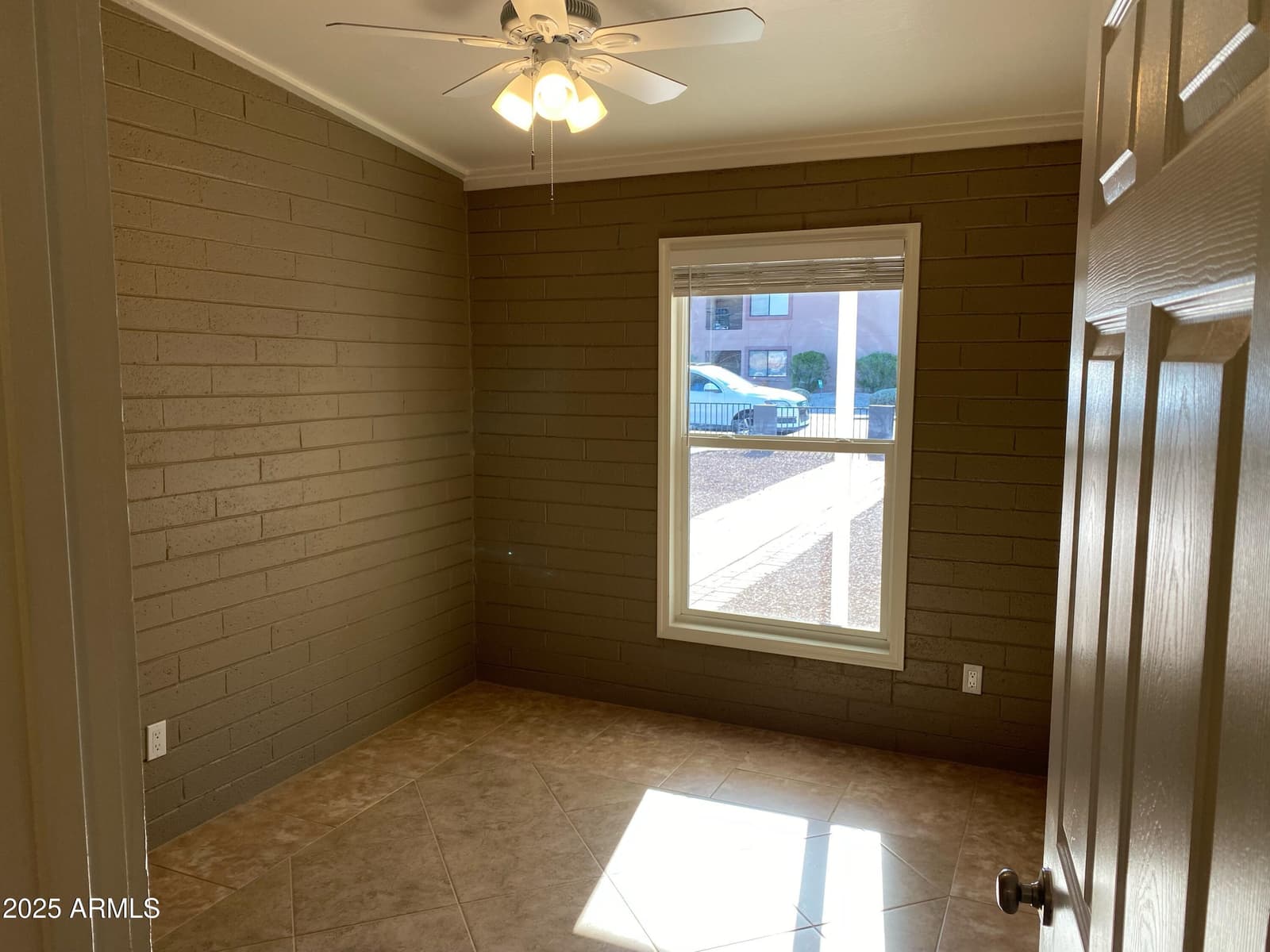 315 S BECK Avenue, Tempe, AZ 85281 — photo 9 of 31