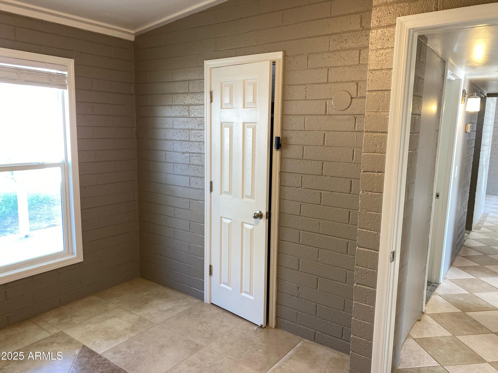 315 S BECK Avenue, Tempe, AZ 85281 — photo 11 of 31