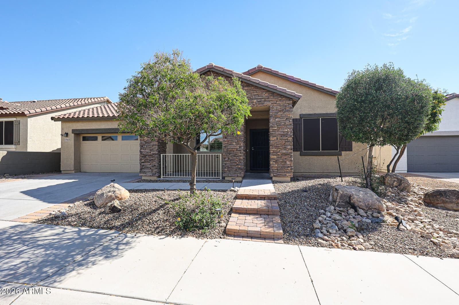 17613 W BRIARWOOD Drive, Goodyear, AZ 85338 — photo 1 of 62