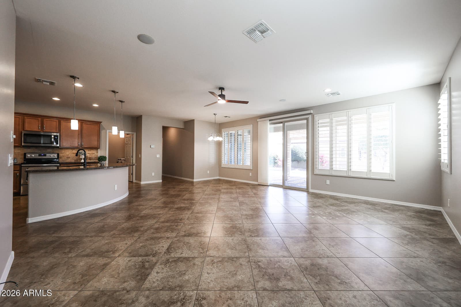 17613 W BRIARWOOD Drive, Goodyear, AZ 85338 — photo 10 of 62