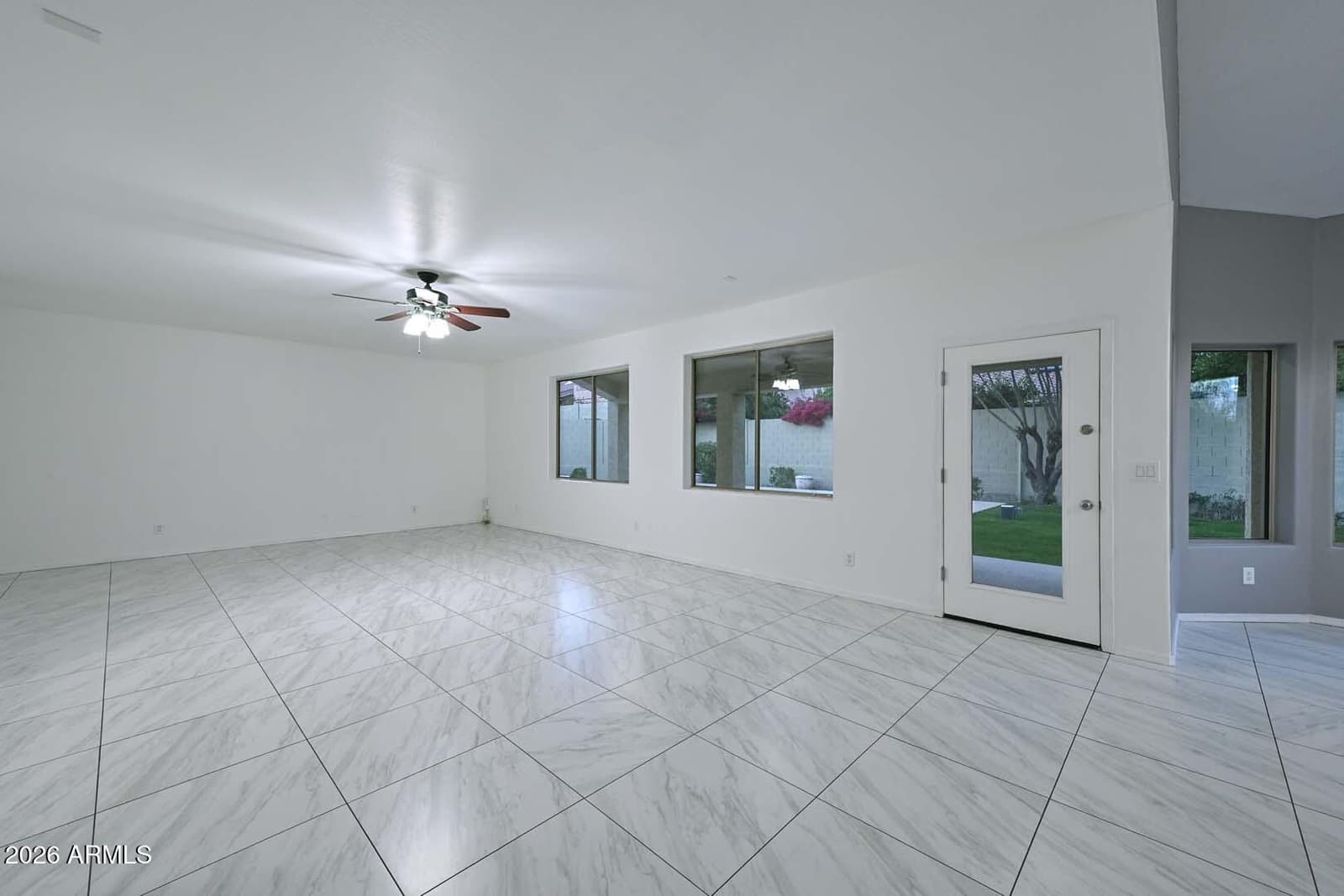 1942 E CLAIRE Drive E, Phoenix, AZ 85022 — photo 21 of 80