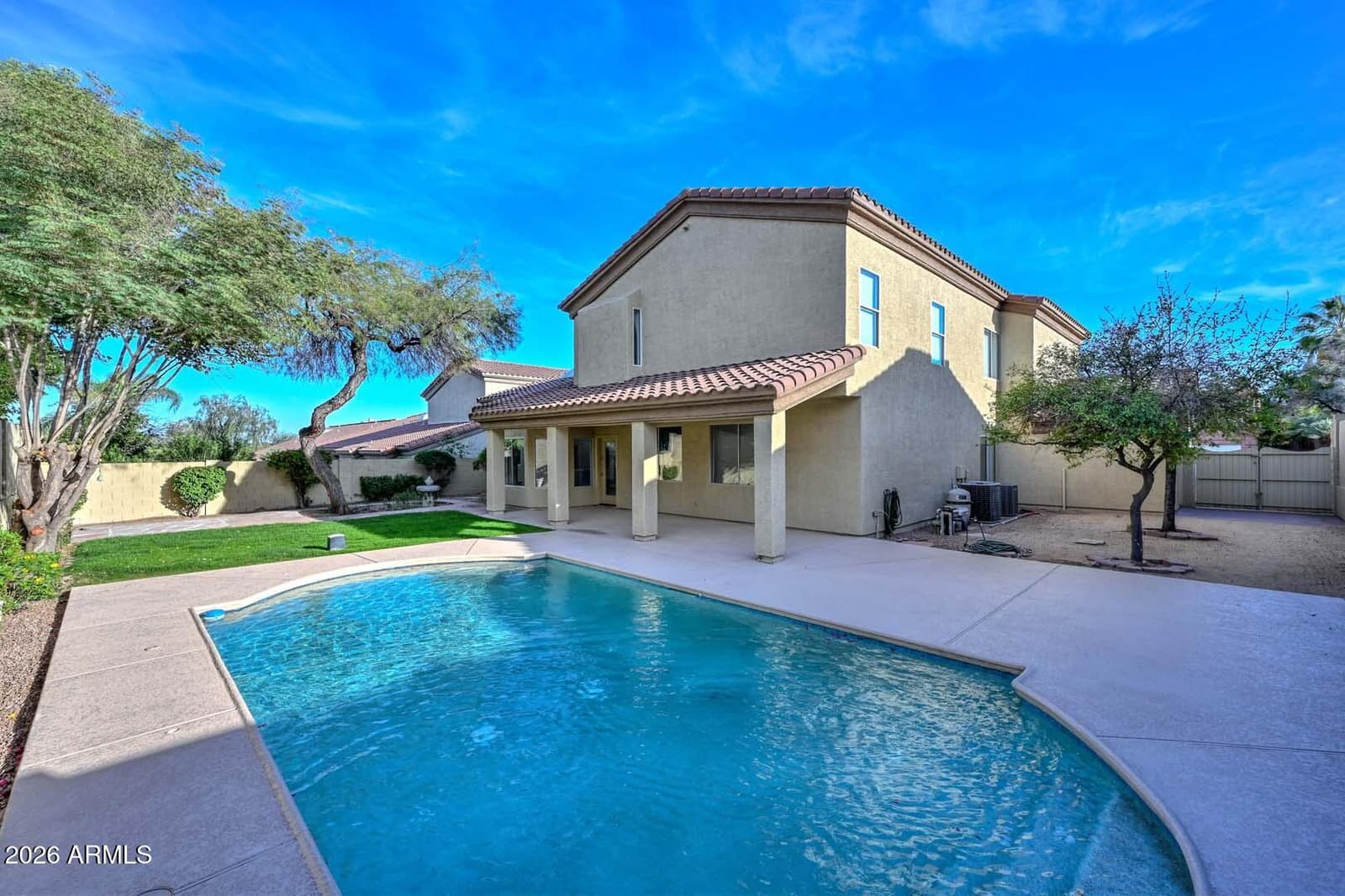 1942 E CLAIRE Drive E, Phoenix, AZ 85022 — photo 40 of 80