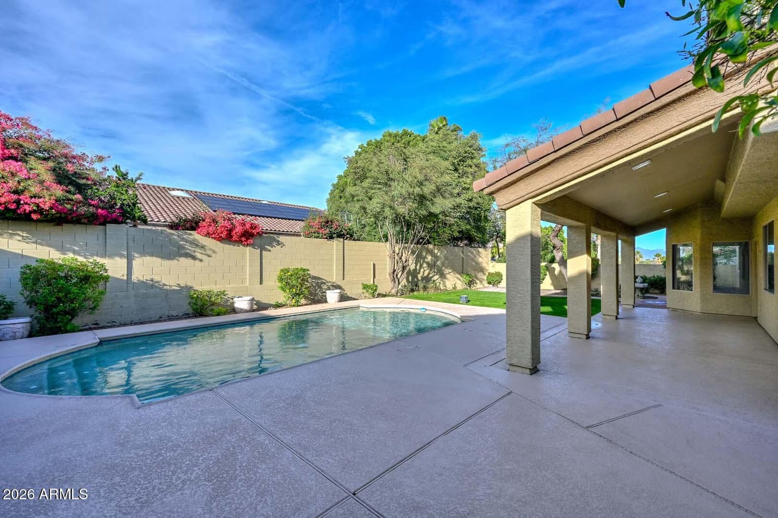 1942 E CLAIRE Drive E, Phoenix, AZ 85022 — photo 13 of 80