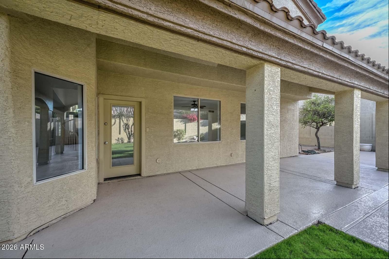 1942 E CLAIRE Drive E, Phoenix, AZ 85022 — photo 44 of 80