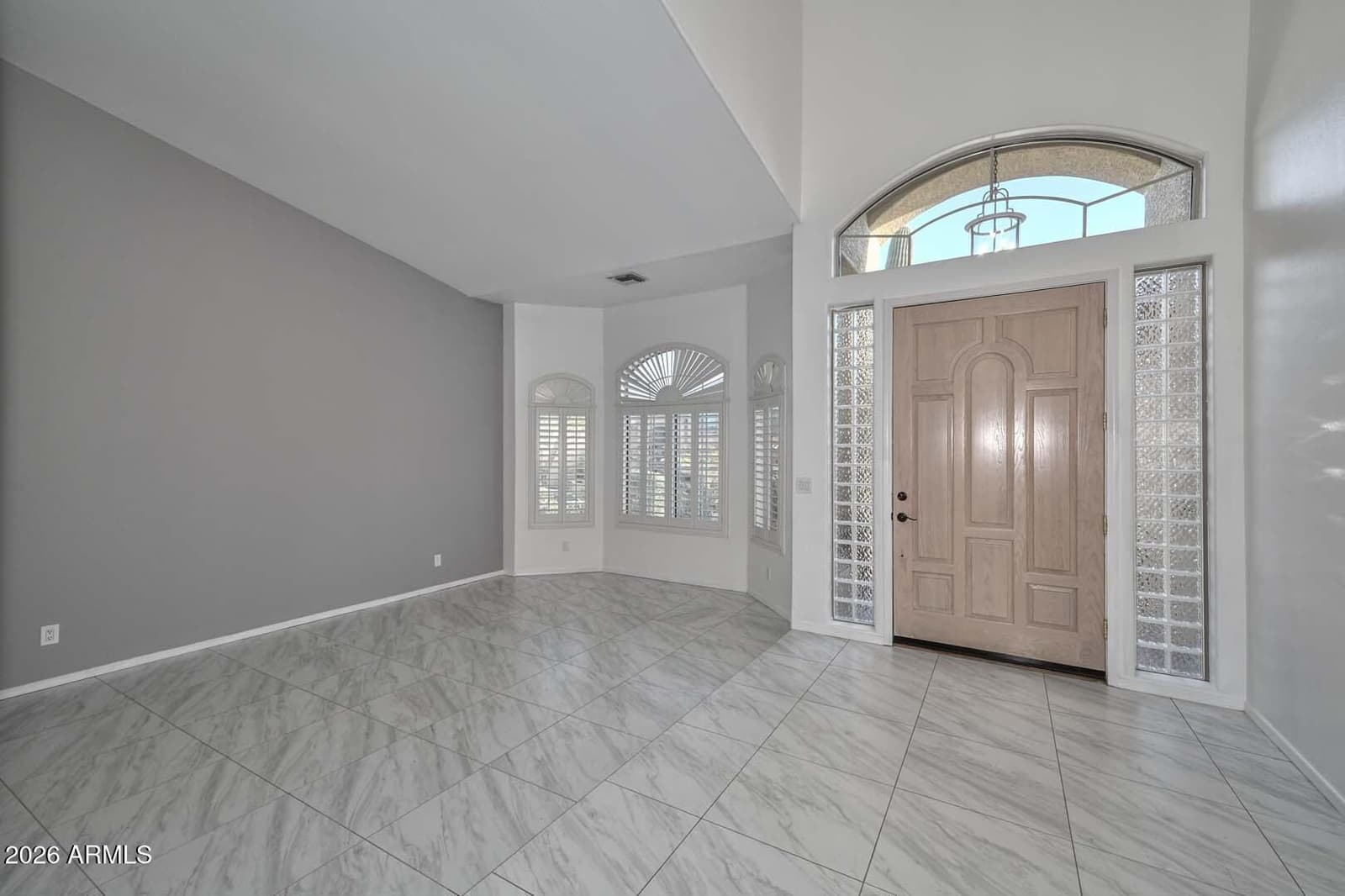 1942 E CLAIRE Drive E, Phoenix, AZ 85022 — photo 48 of 80