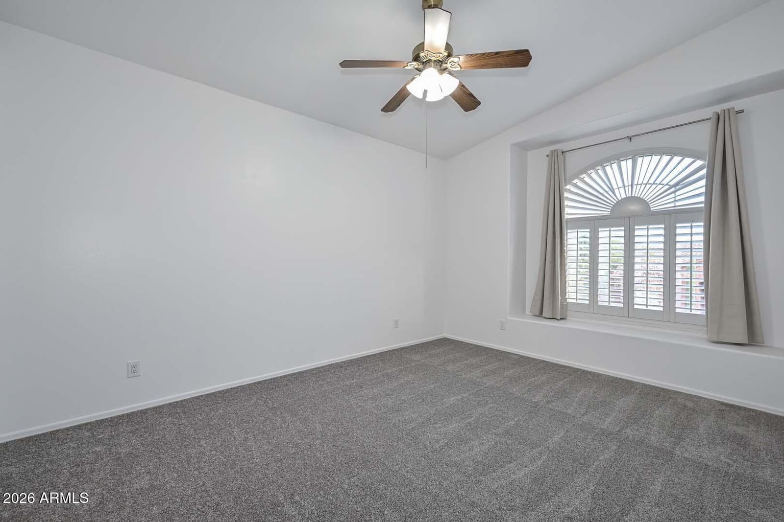 1942 E CLAIRE Drive E, Phoenix, AZ 85022 — photo 72 of 80