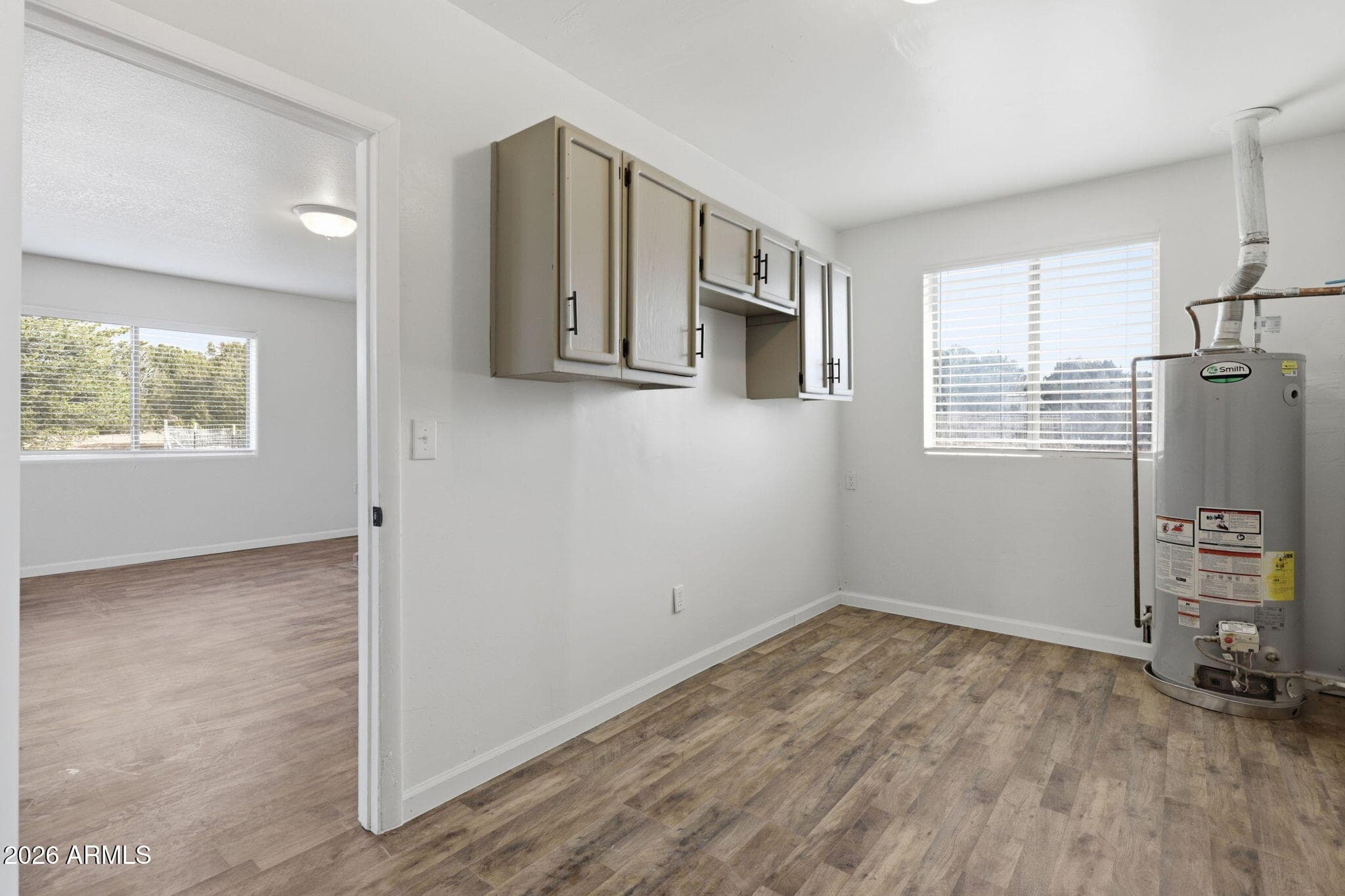 7124 SIMONS Way, Show Low, AZ 85901 — photo 33 of 47