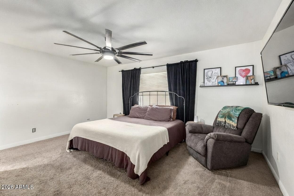 864 W KILAREA Avenue, Mesa, AZ 85210 — photo 8 of 14