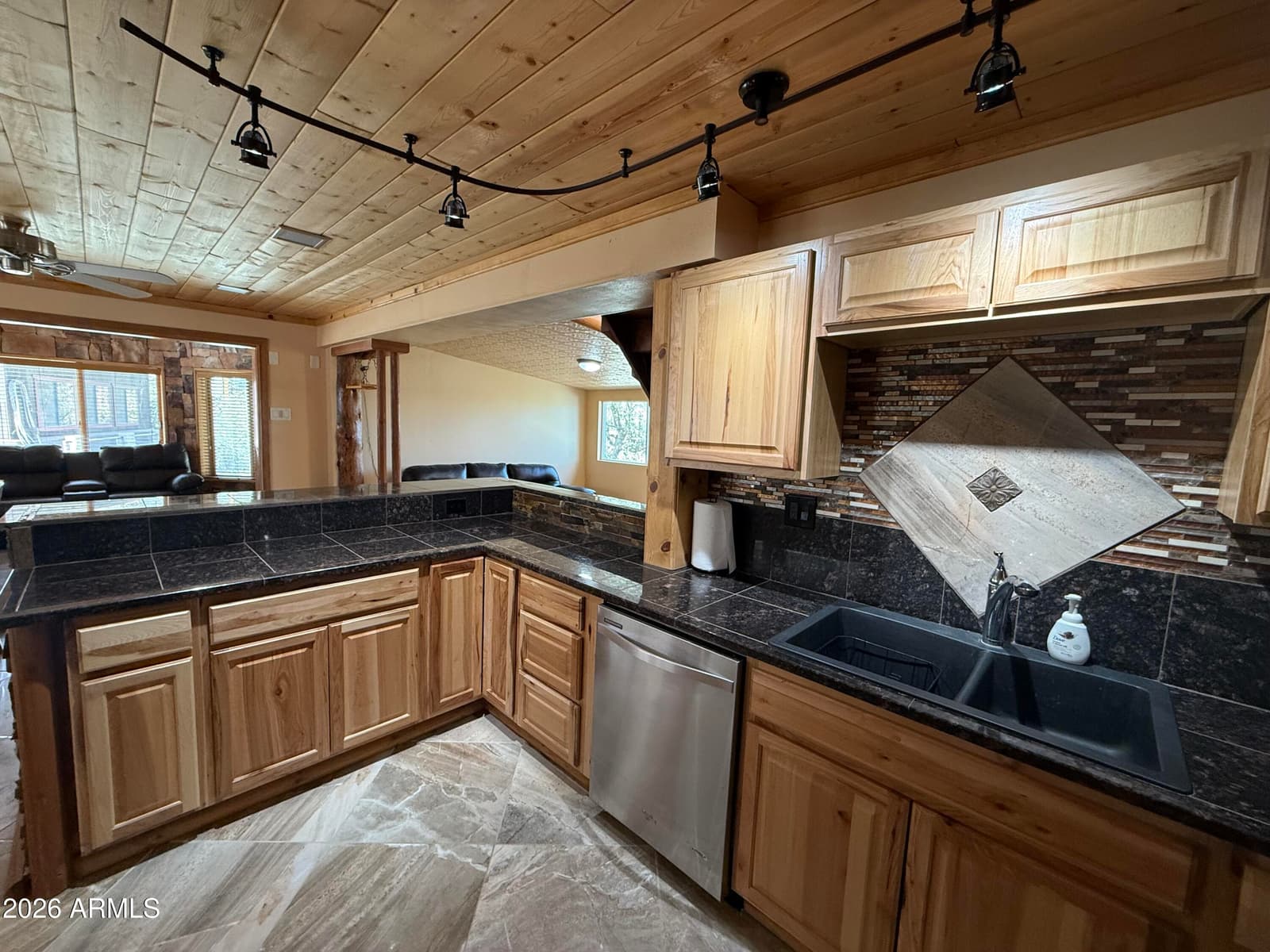 23338 S SUNNY Road, Crown King, AZ 86343 — photo 2 of 32