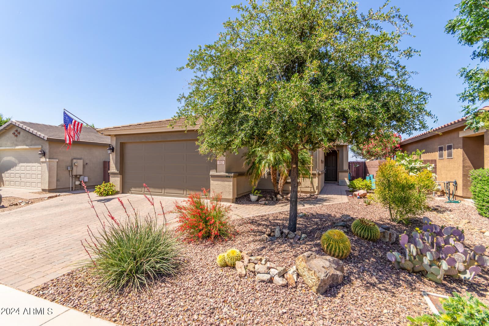 552 W HONEY LOCUST Avenue, Queen Creek, AZ 85140 — photo 6 of 29