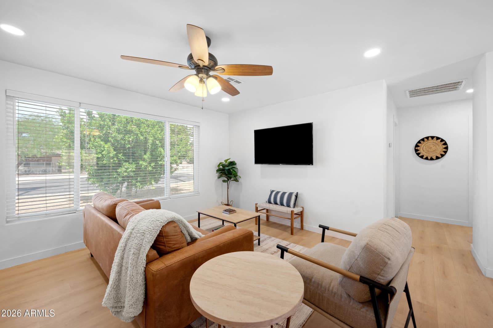 9829 N 4th Avenue, Phoenix, AZ 85021 — photo 13 of 34