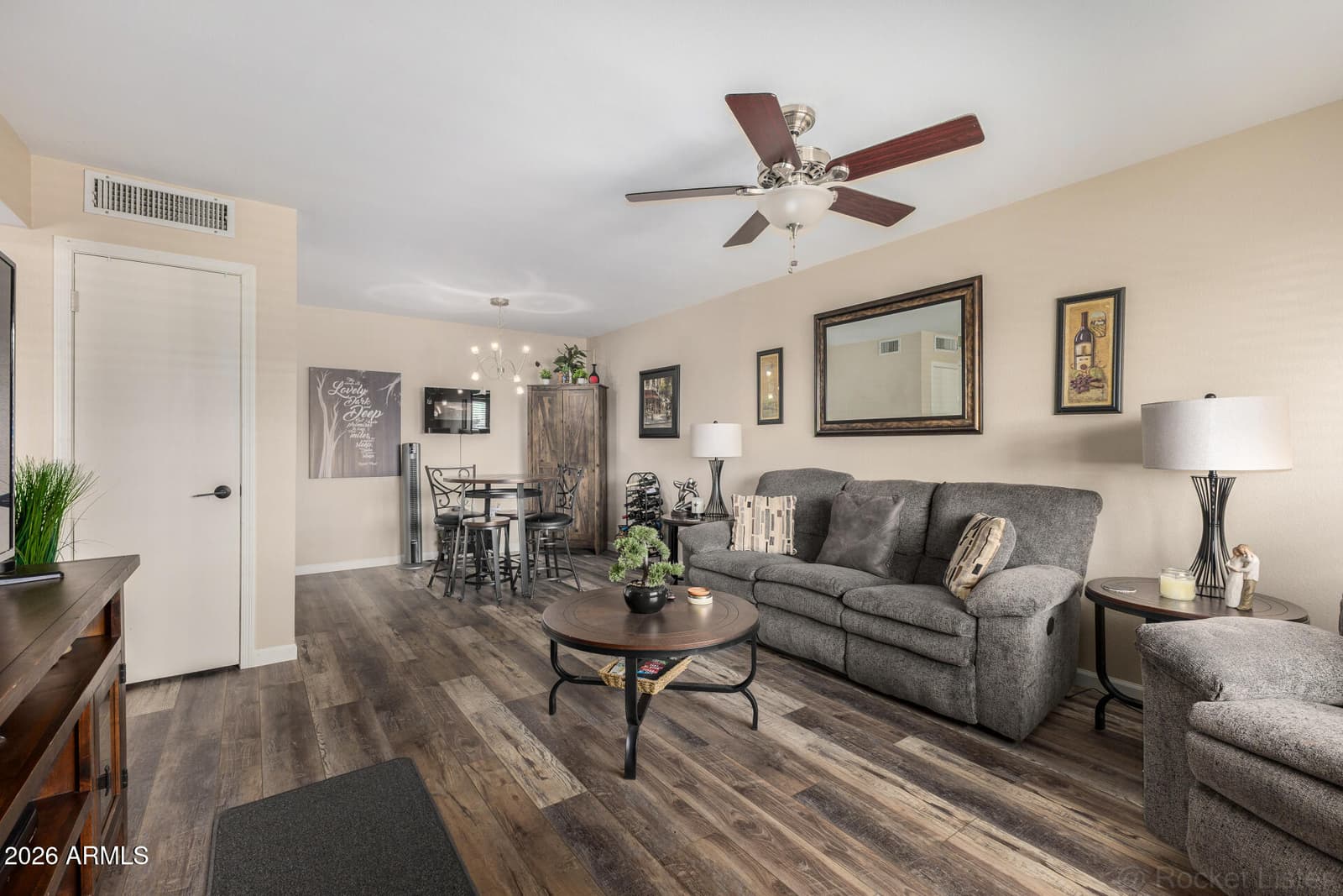 11154 W EMERALD Drive, Sun City, AZ 85351 — photo 5 of 32