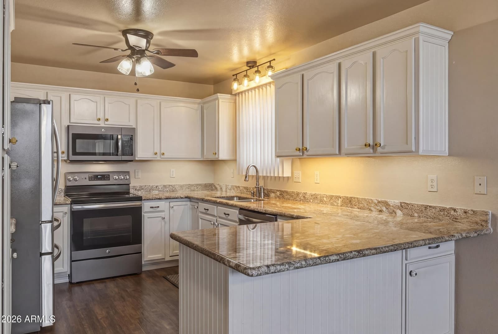 1276 LONE PINE DAM Road, Show Low, AZ 85901 — photo 11 of 50