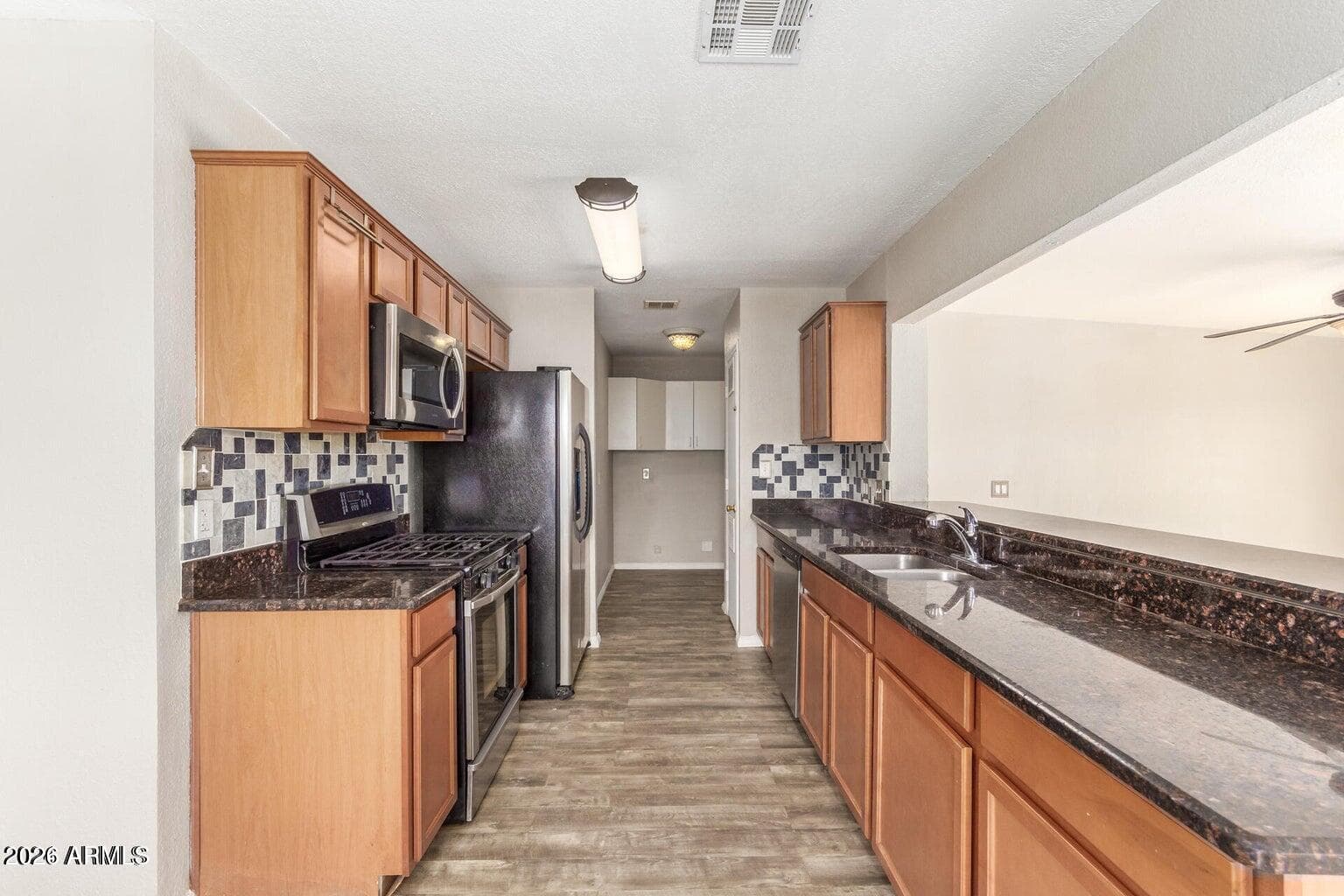 10133 W CENTURY Drive, Arizona City, AZ 85123 — photo 17 of 30