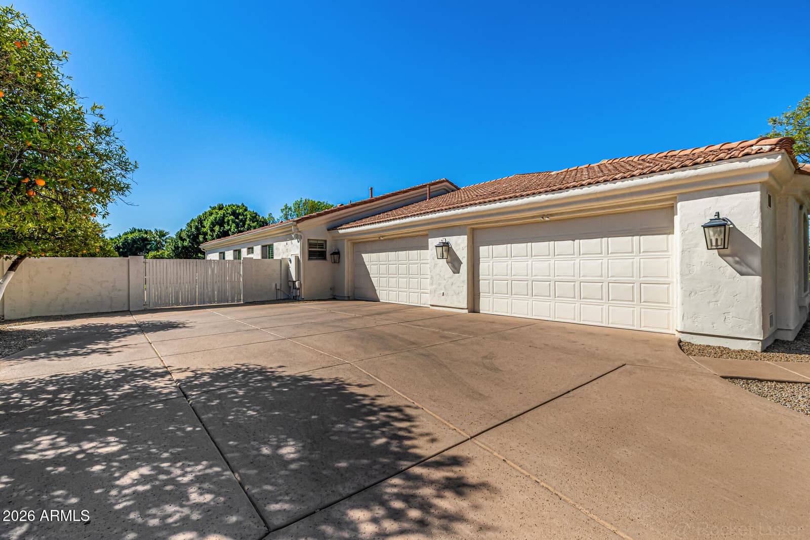 3409 E IVYGLEN Circle, Mesa, AZ 85213 — photo 5 of 128