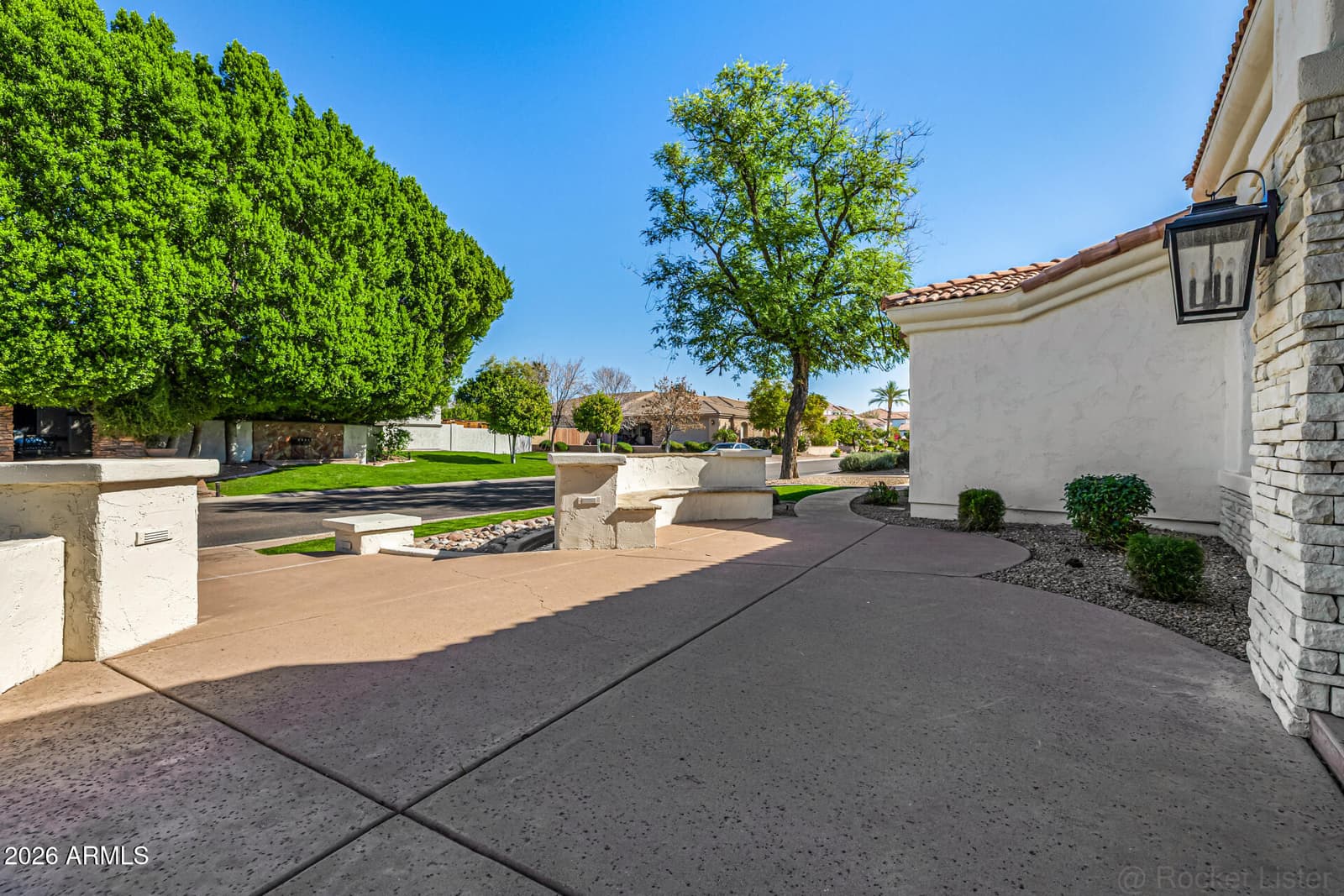 3409 E IVYGLEN Circle, Mesa, AZ 85213 — photo 8 of 128