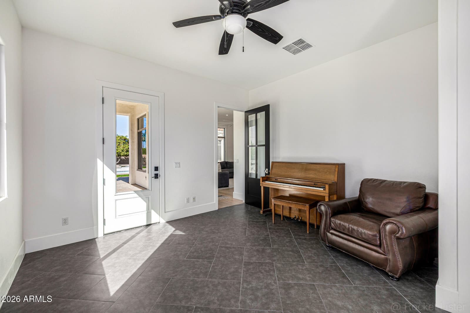 3409 E IVYGLEN Circle, Mesa, AZ 85213 — photo 65 of 128