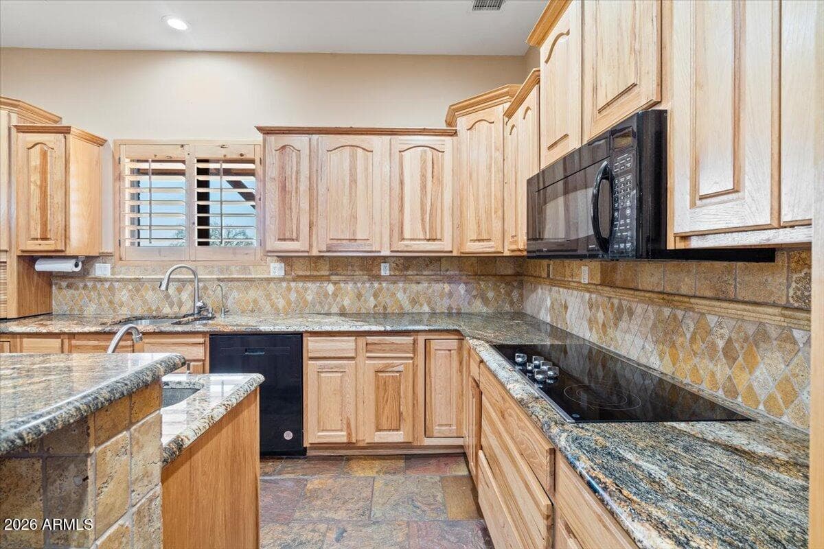 3138 S ALMENDRA Road, Maricopa, AZ 85139 — photo 25 of 62