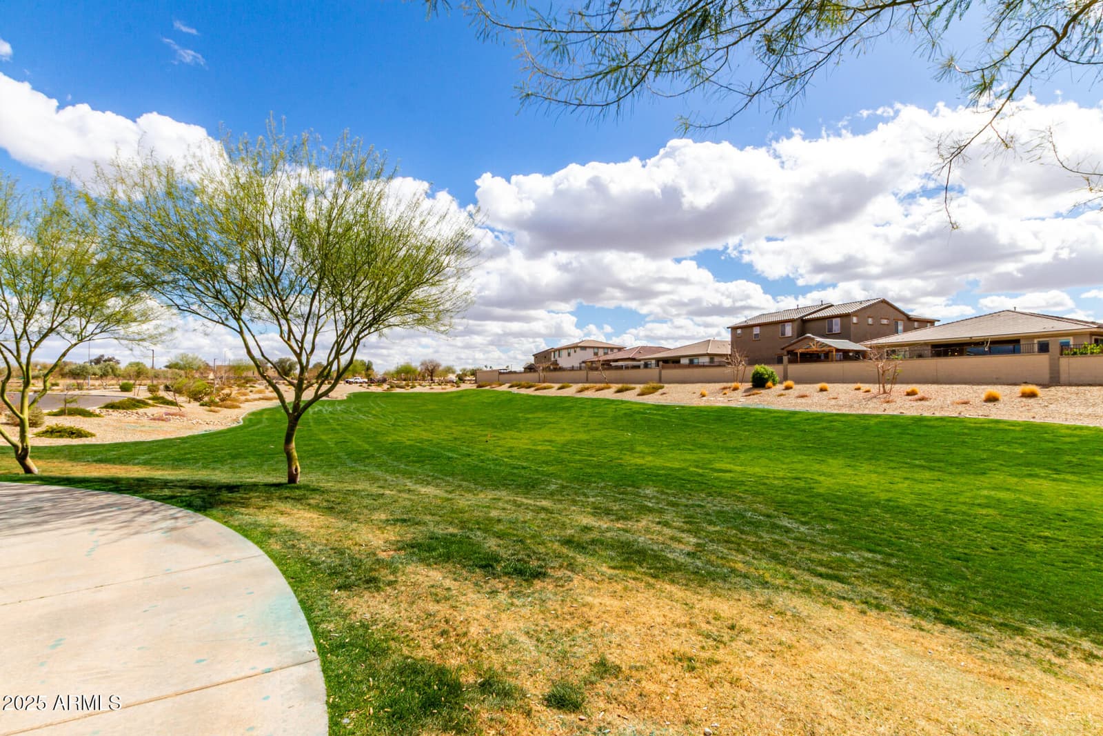 8740 W SAN MIGUEL Avenue, Glendale, AZ 85305 — photo 27 of 33