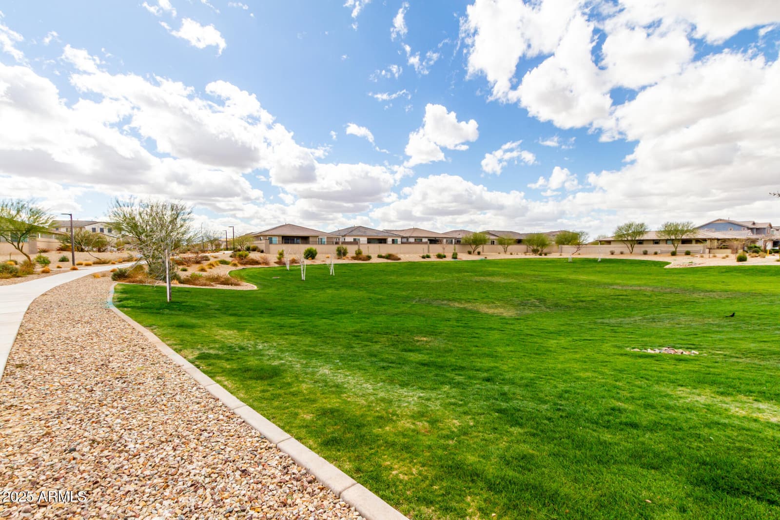 8740 W SAN MIGUEL Avenue, Glendale, AZ 85305 — photo 31 of 33