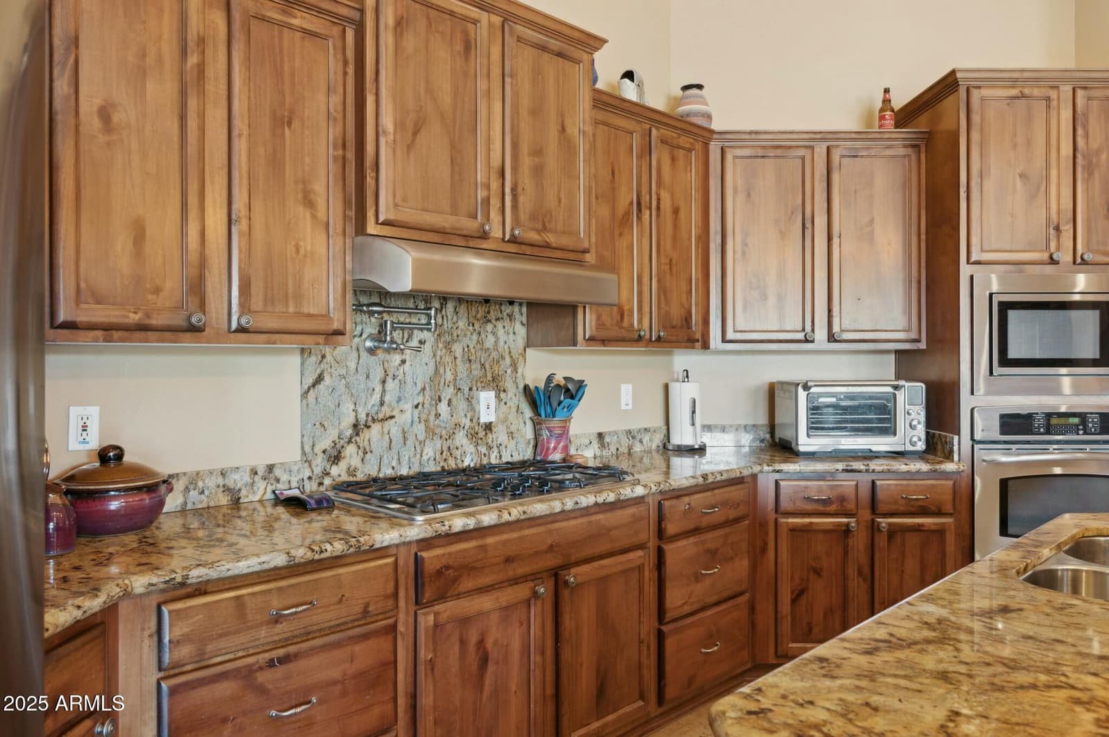 40627 N 6TH Avenue, Phoenix, AZ 85086 — photo 15 of 46