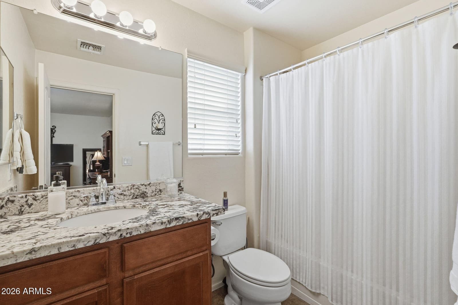 10222 E ISLETA Avenue, Mesa, AZ 85209 — photo 14 of 30