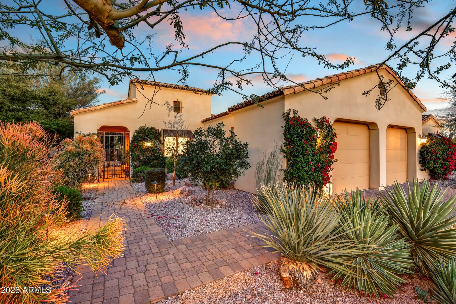 2943 S LOOKOUT Ridge, Gold Canyon, AZ 85118 — photo 3 of 47