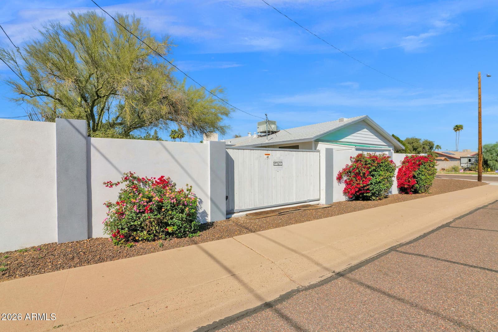 3833 E DESERT COVE Avenue, Phoenix, AZ 85028 — photo 3 of 39