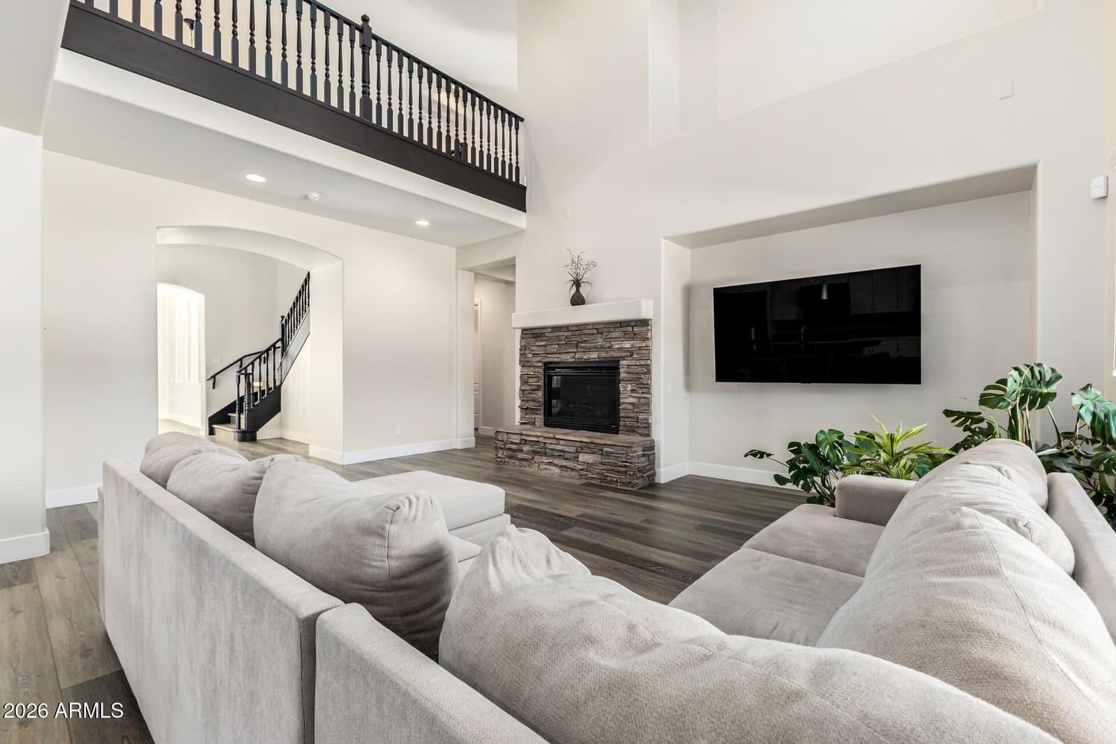 21231 N 38TH Place, Phoenix, AZ 85050 — photo 9 of 58