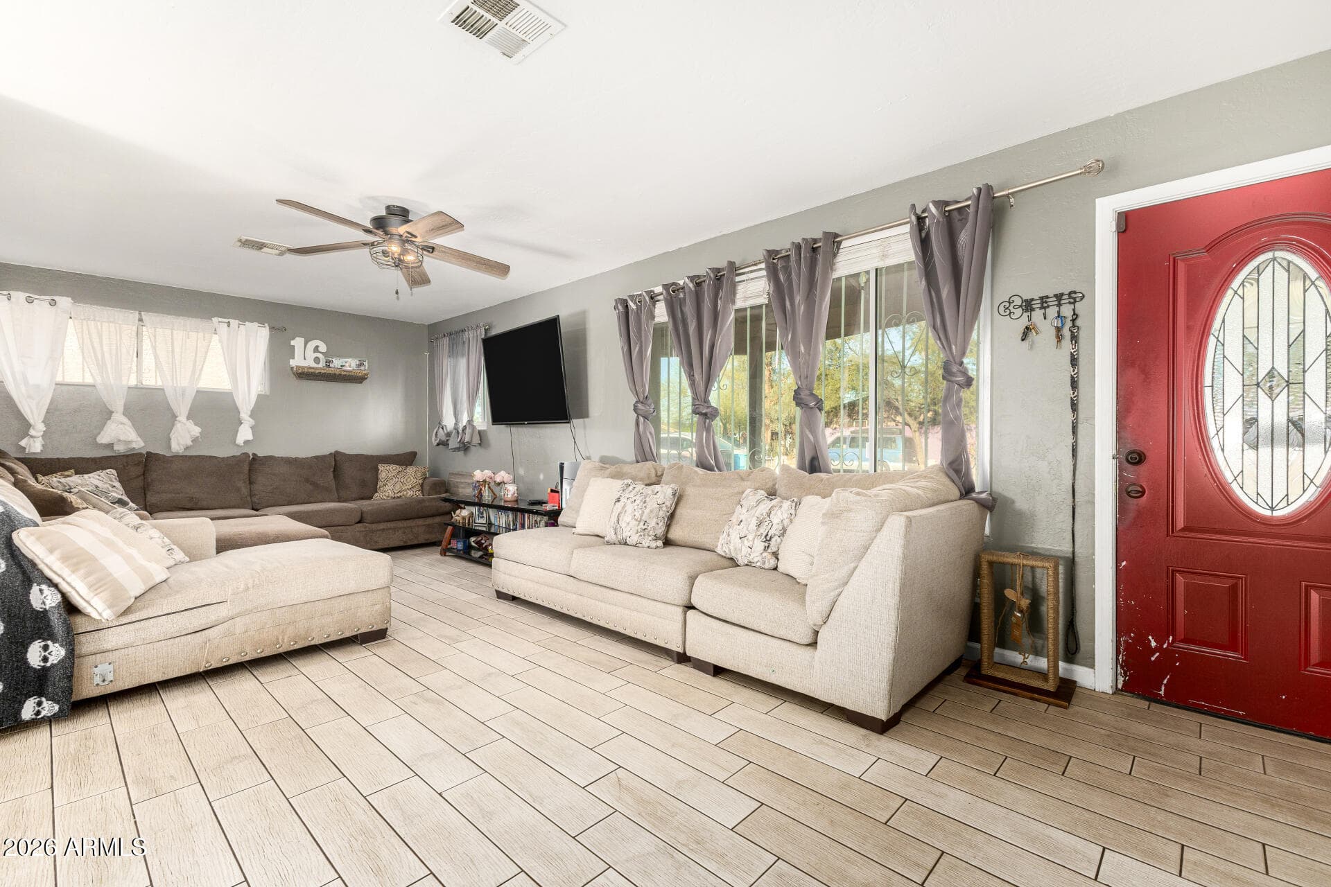 2830 N 48TH Lane, Phoenix, AZ 85035 — photo 3 of 26