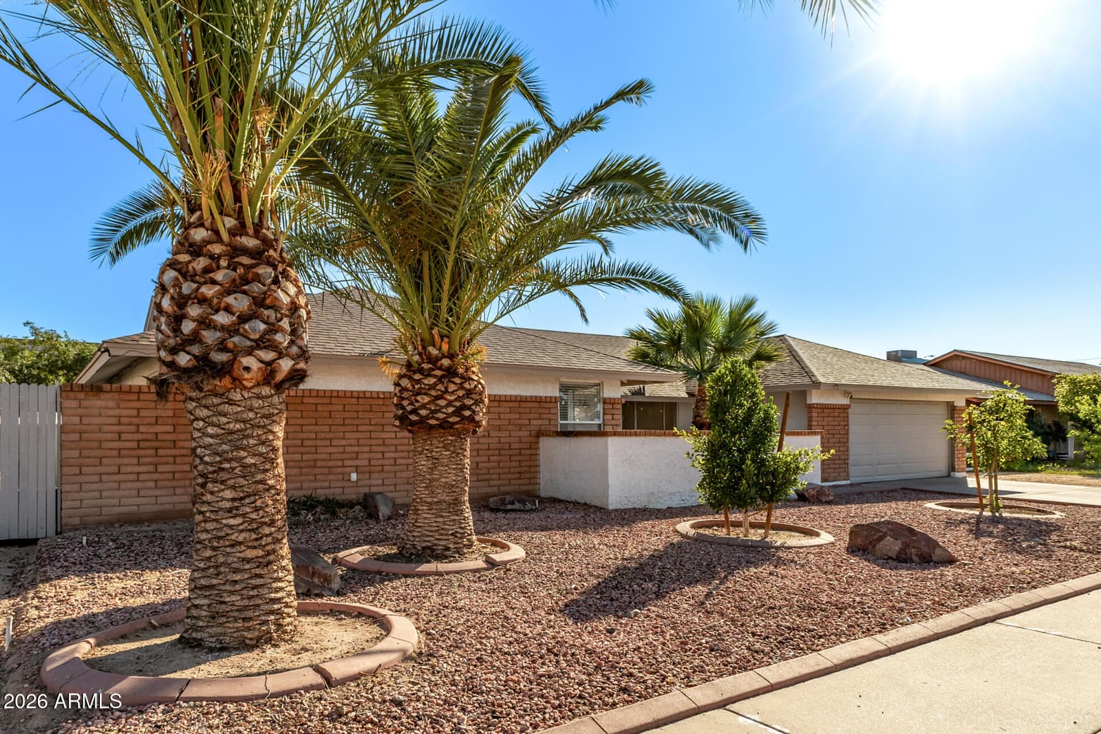 4237 W HARTFORD Avenue, Glendale, AZ 85308 — photo 3 of 38