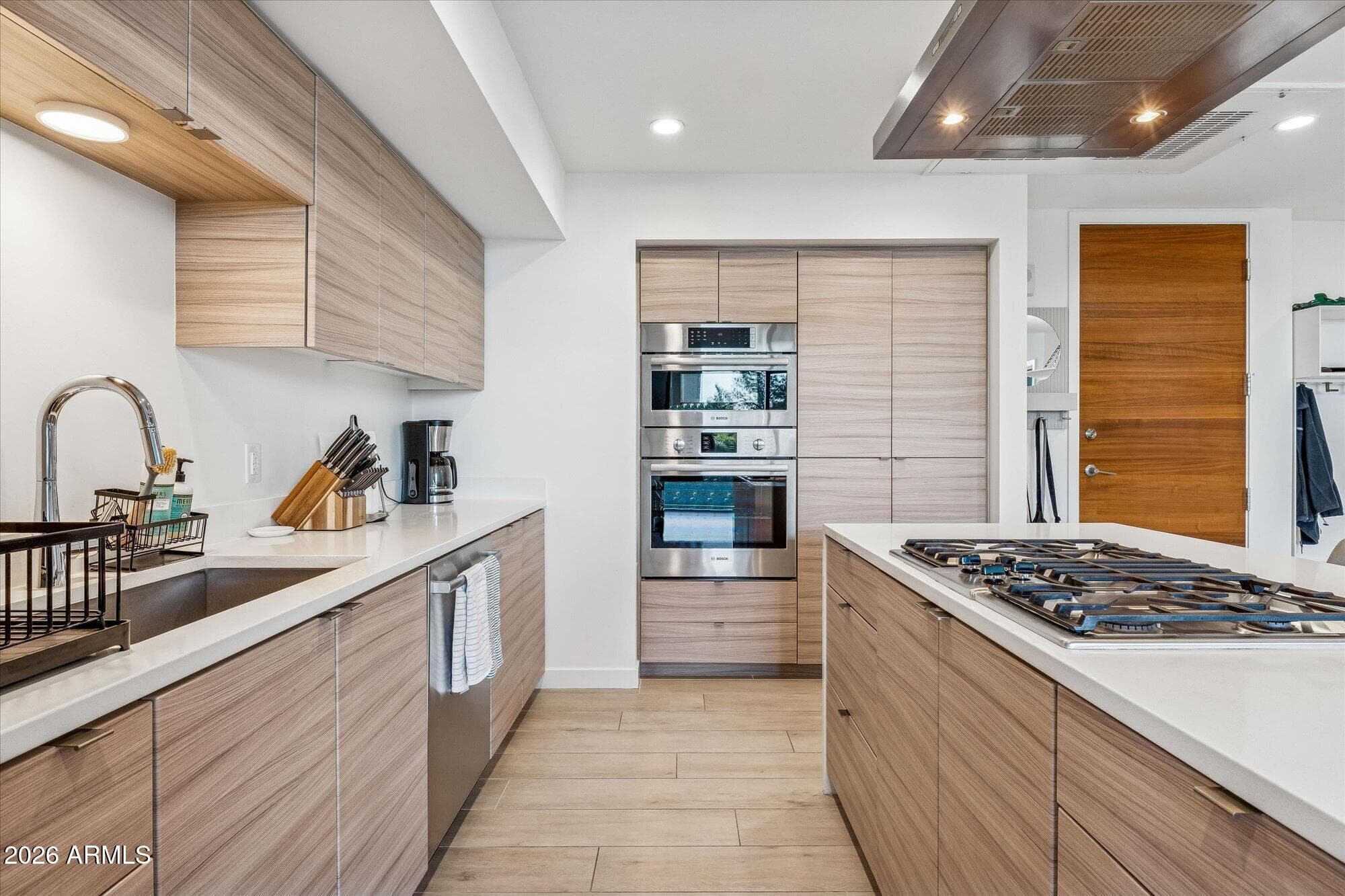 200 W PORTLAND Street 416, Phoenix, AZ 85003 — photo 7 of 18