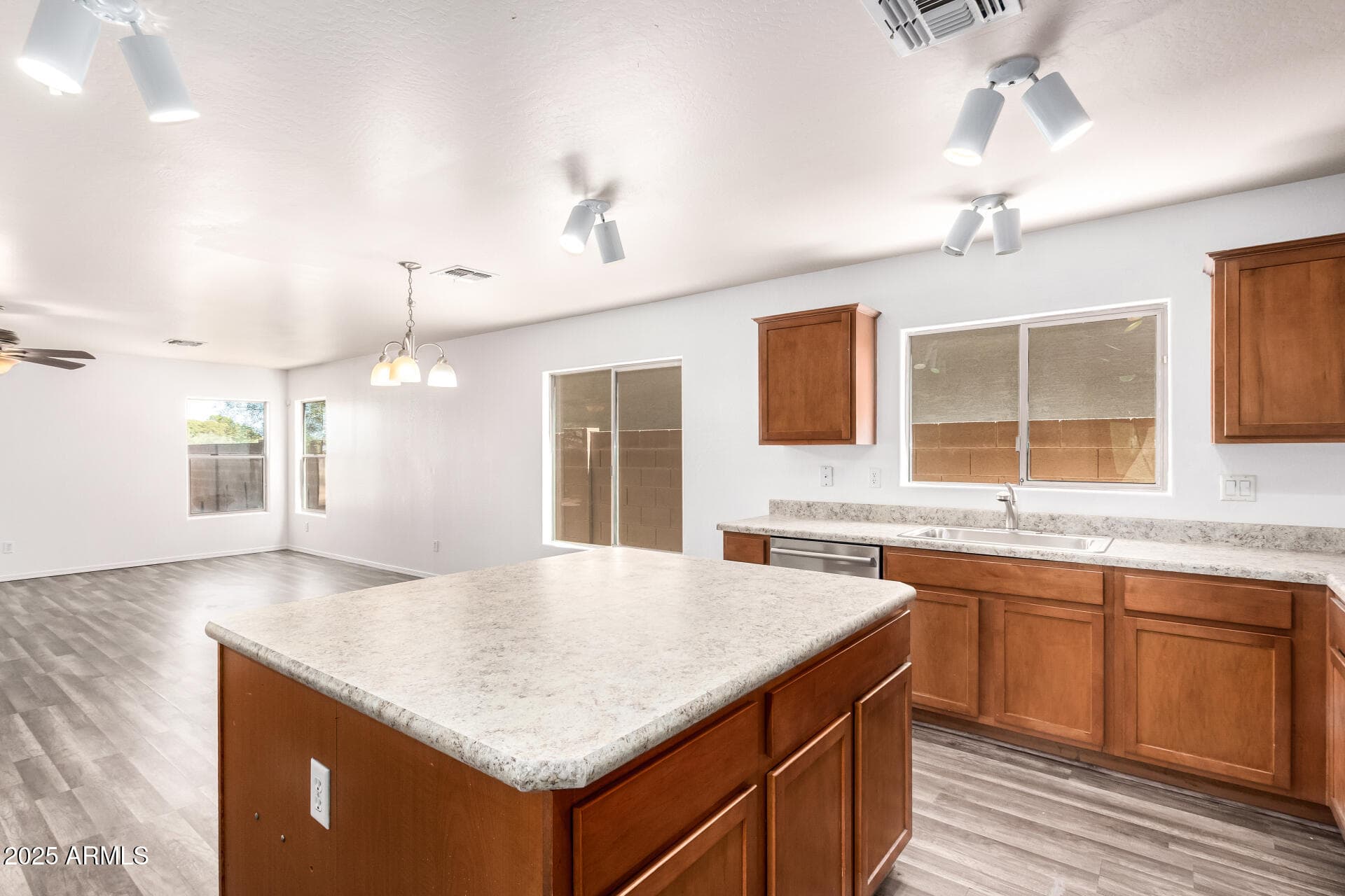 1272 W PINKLEY Avenue, Coolidge, AZ 85128 — photo 25 of 62