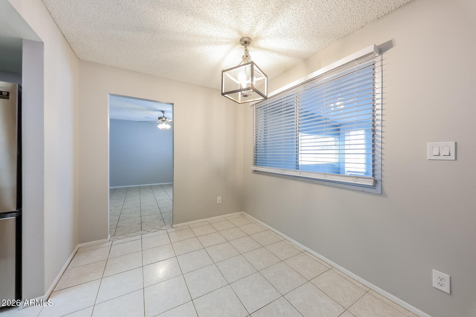 7249 N 30TH Lane, Phoenix, AZ 85051 — photo 6 of 21