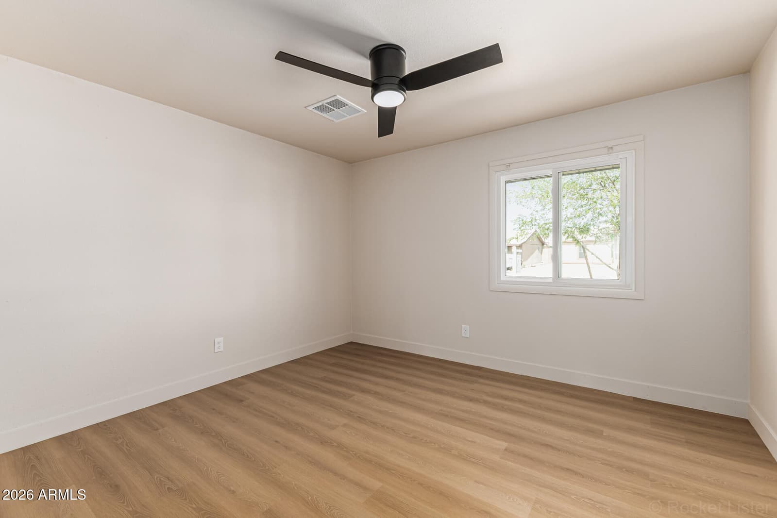 3515 E WINCHCOMB Drive, Phoenix, AZ 85032 — photo 19 of 24