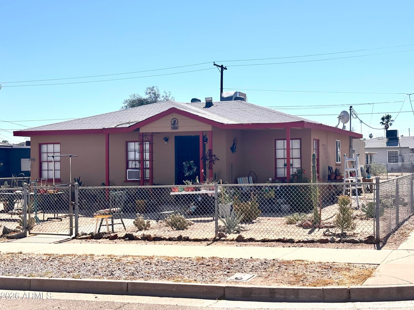 200 E 1ST Avenue, Ajo, AZ 85321 — photo 1 of 14