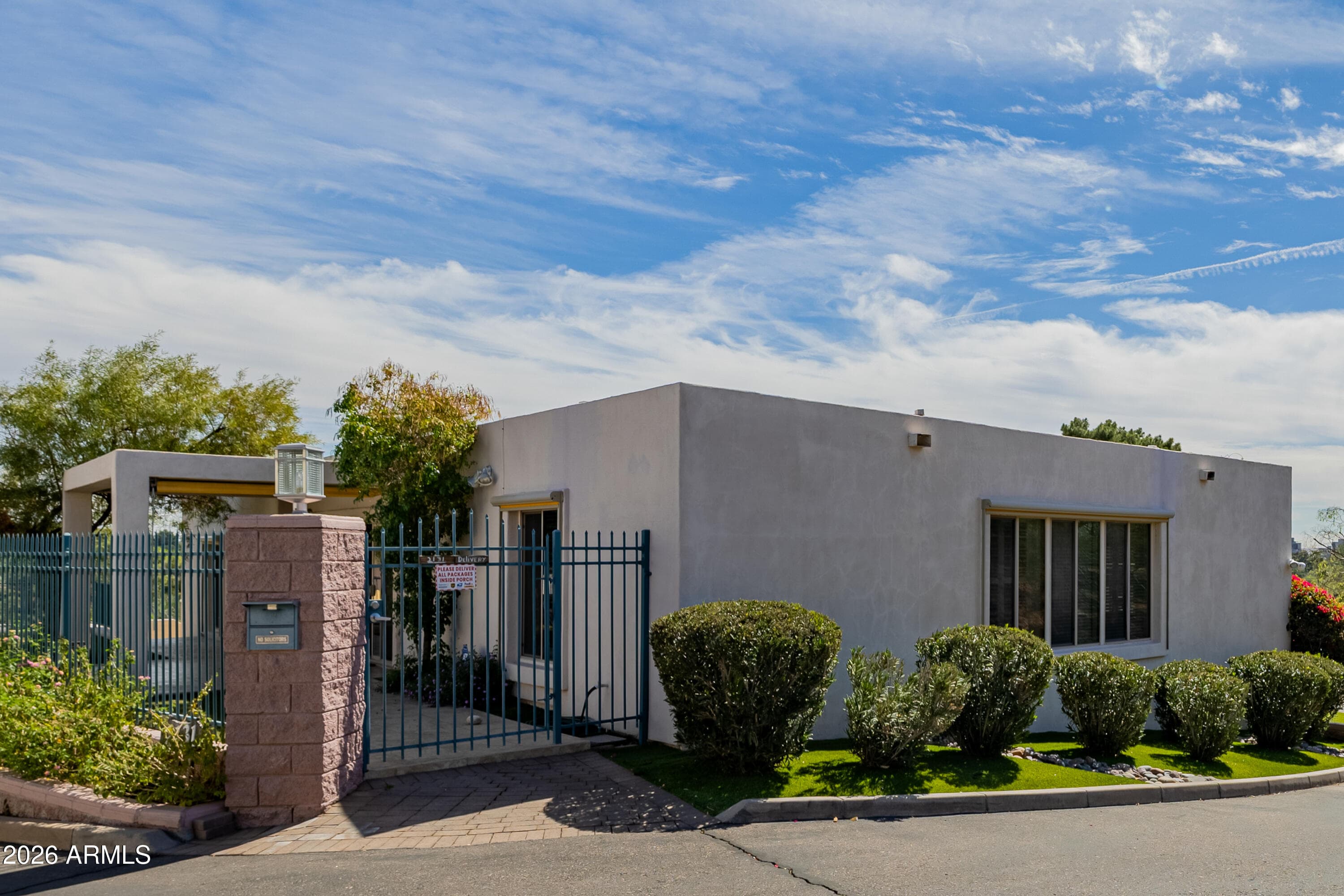2131 E BETHANY HOME Road, Phoenix, AZ 85016 — photo 11 of 200