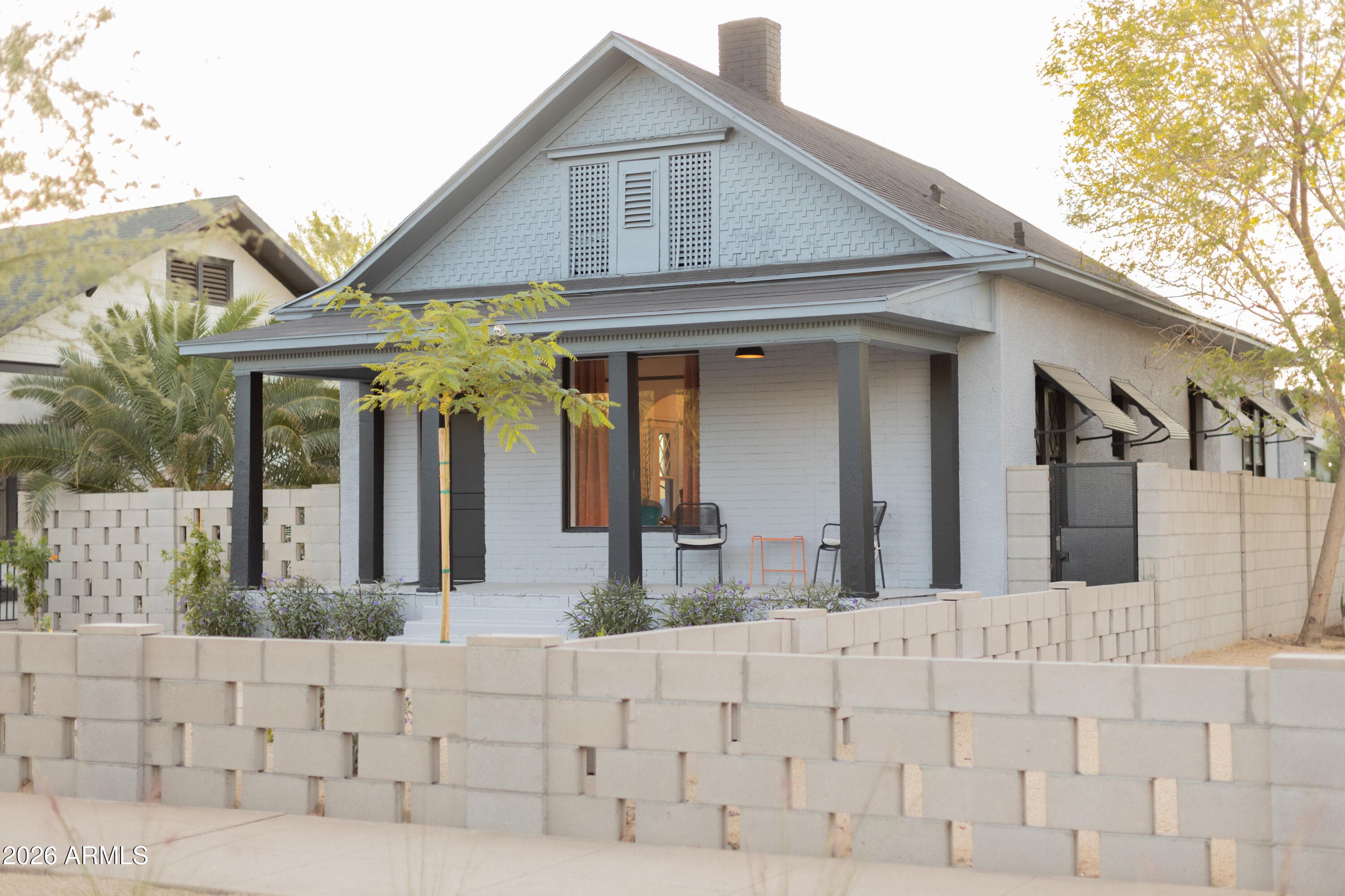 138 N 11TH Avenue, Phoenix, AZ 85007 — photo 2 of 22
