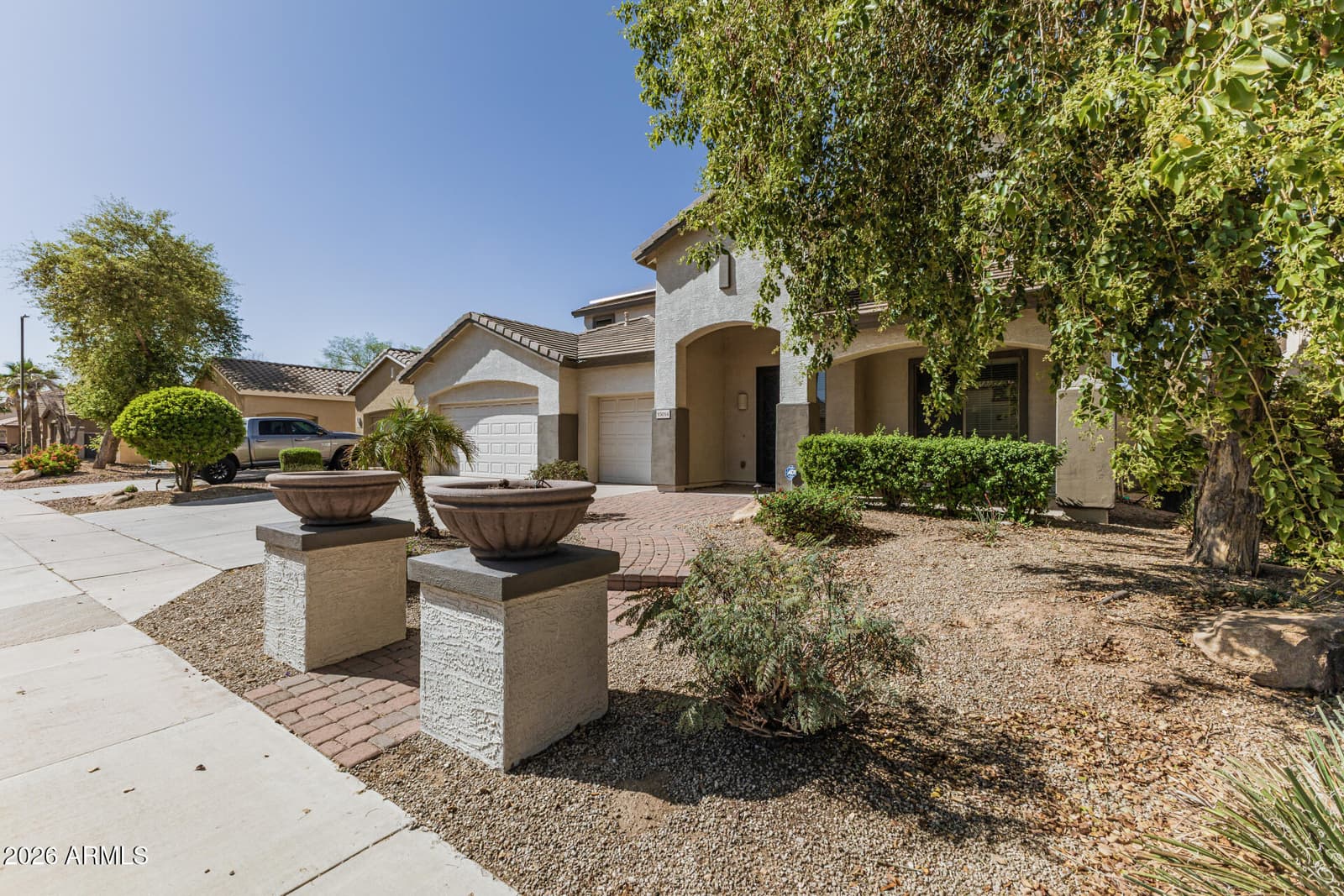 15014 W WINDSOR Avenue, Goodyear, AZ 85395 — photo 4 of 46