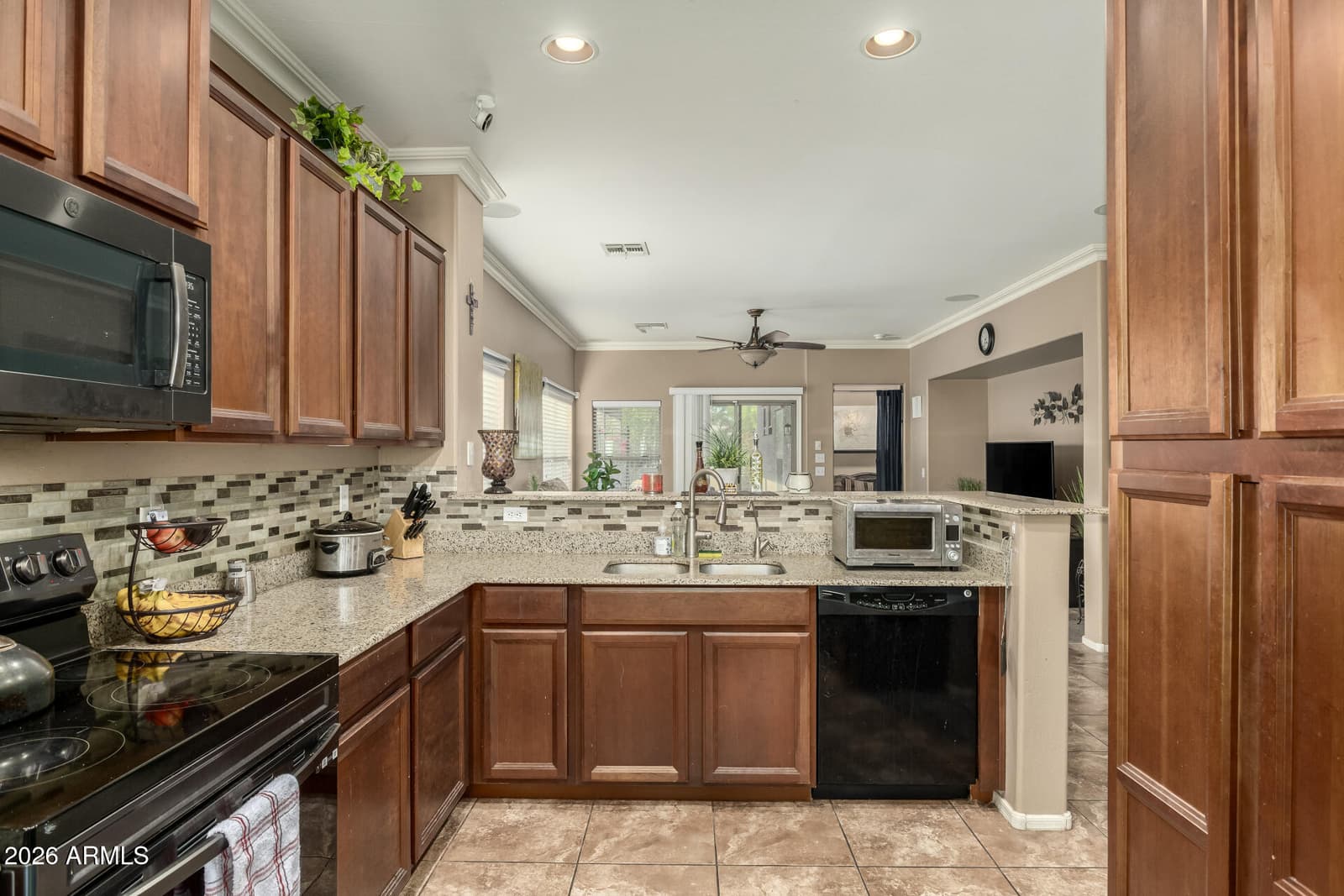 3456 E DENIM Trail, San Tan Valley, AZ 85143 — photo 12 of 31