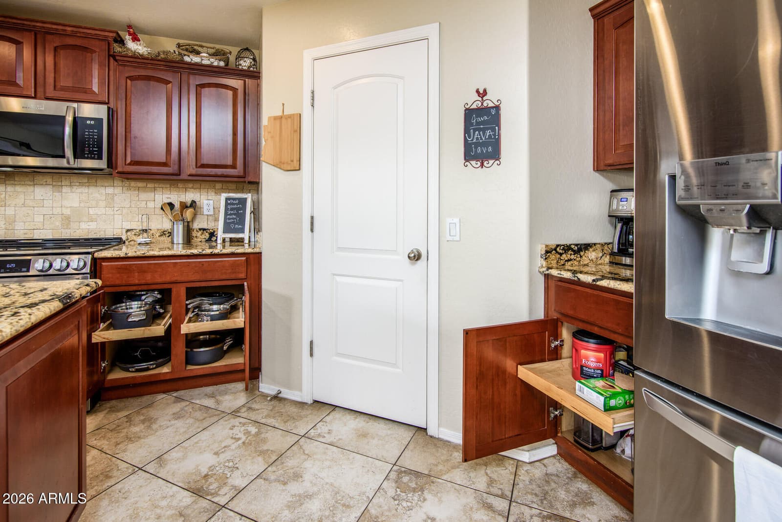 19436 N LOUSANDRA Drive, Maricopa, AZ 85138 — photo 11 of 45