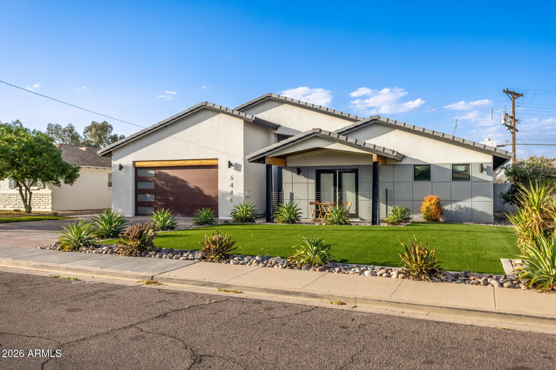 6444 E OAK Street, Scottsdale, AZ 85257 — photo 5 of 53