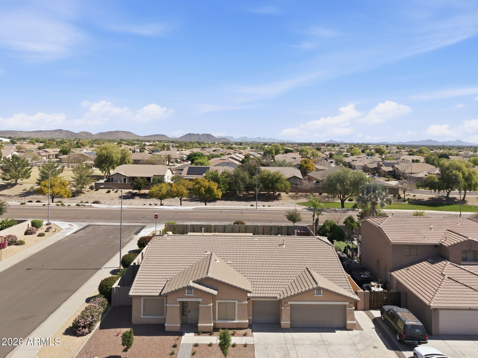 20457 N 87TH Drive, Peoria, AZ 85382 — photo 4 of 45
