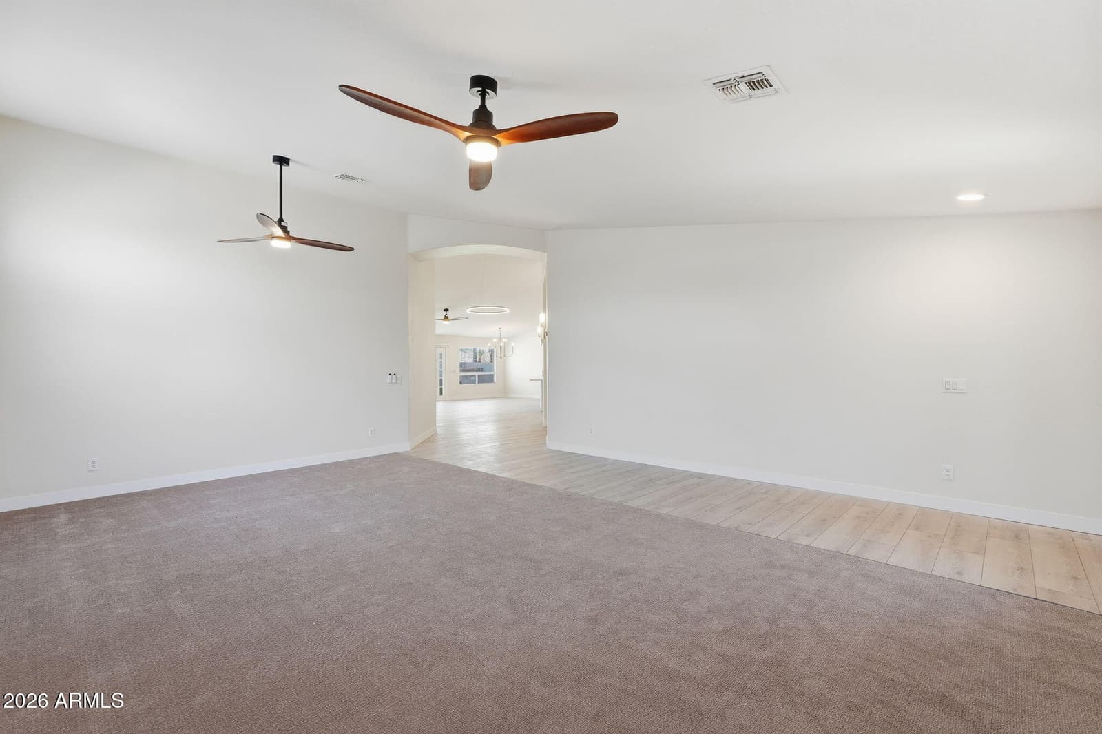 20457 N 87TH Drive, Peoria, AZ 85382 — photo 7 of 45