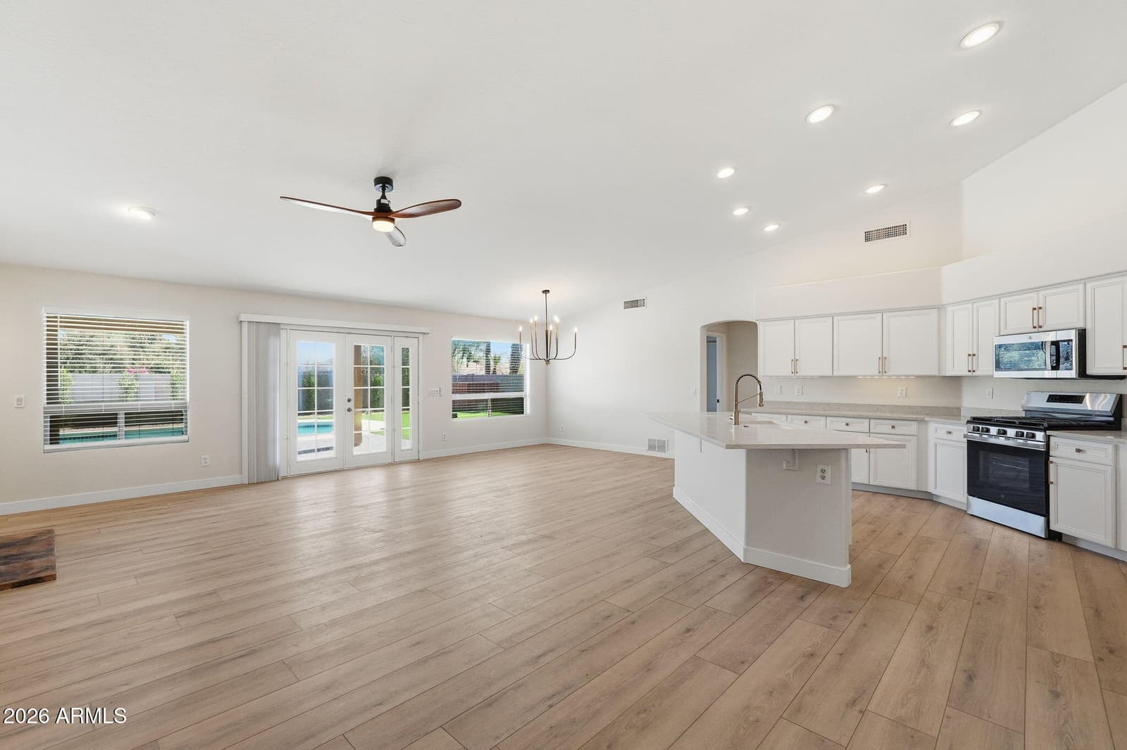 20457 N 87TH Drive, Peoria, AZ 85382 — photo 10 of 45