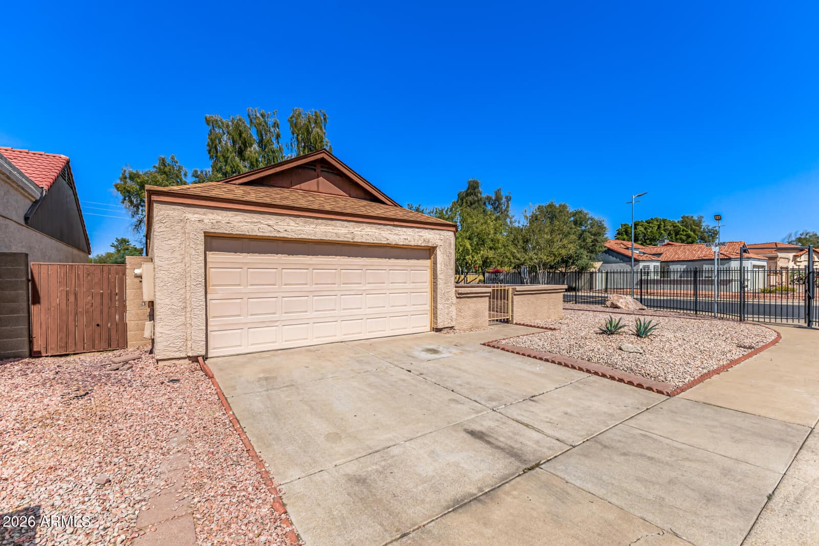 6530 W North Lane, Glendale, AZ 85302 — photo 24 of 27