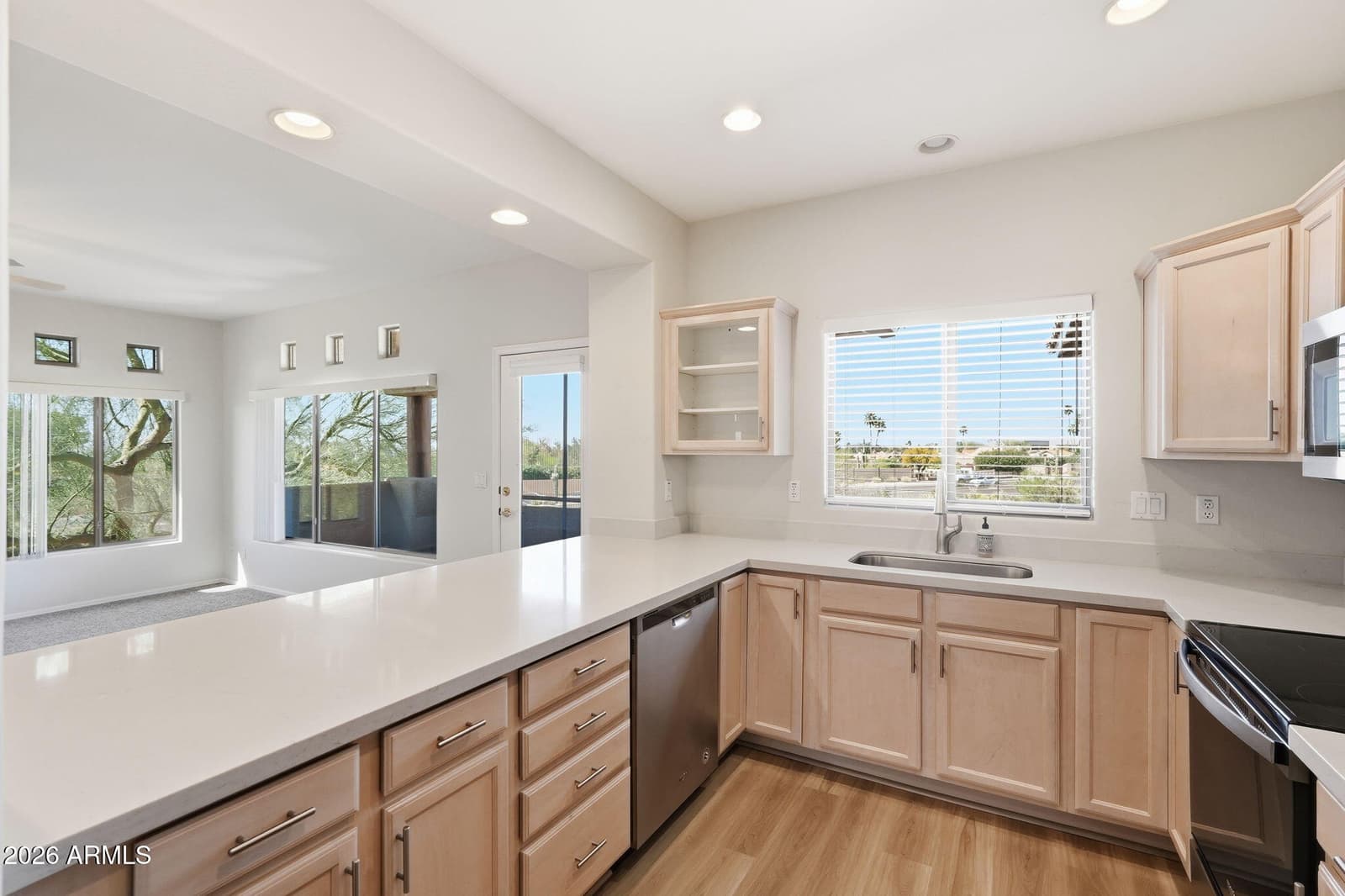 8880 E PARAISO Drive 201, Scottsdale, AZ 85255 — photo 5 of 27