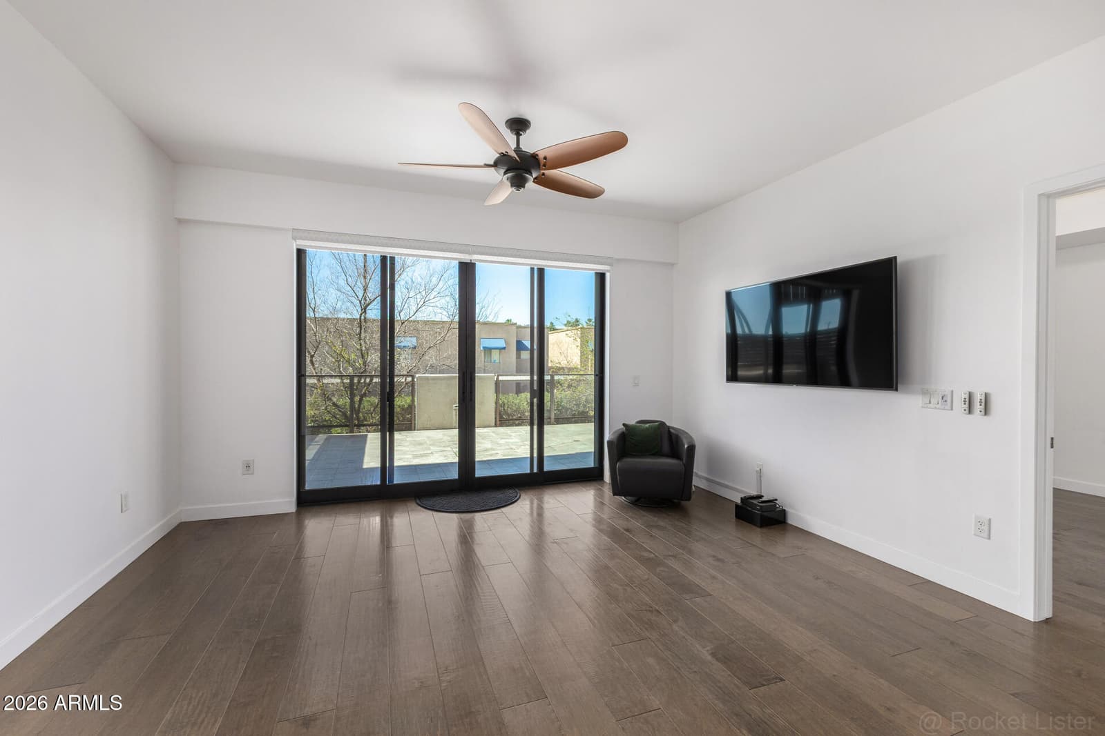 2300 E CAMPBELL Avenue 104, Phoenix, AZ 85016 — photo 4 of 28