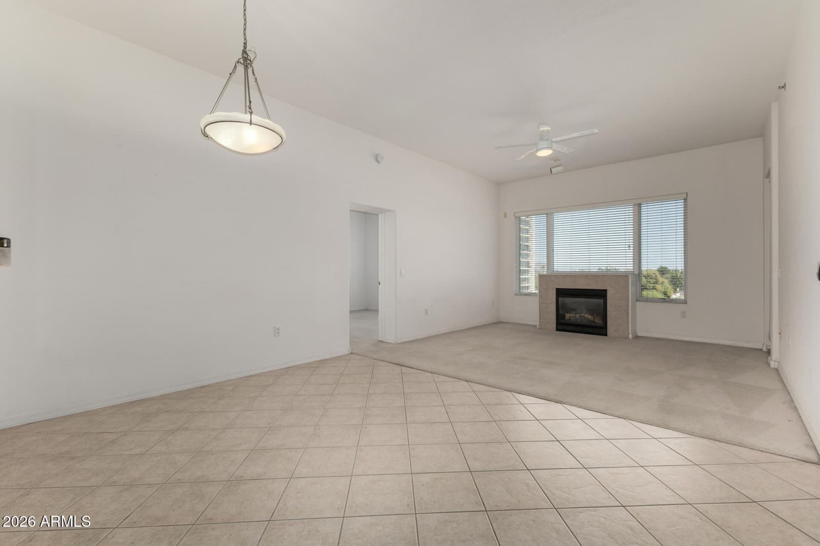 2302 N CENTRAL Avenue 404, Phoenix, AZ 85004 — photo 10 of 43